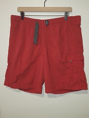 Columbia Omni-Shade 9" Inseam Red Cargo Shorts Adjustable Webbing Size Medium